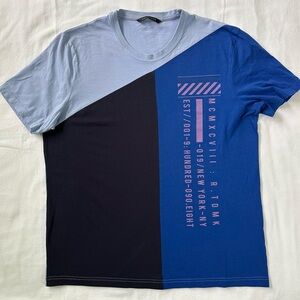 Sean John Men’s Colorblock Graphic T-Shirt Blue/Black – XL